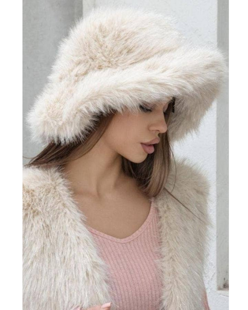 Oversized Fur Bucket Hat